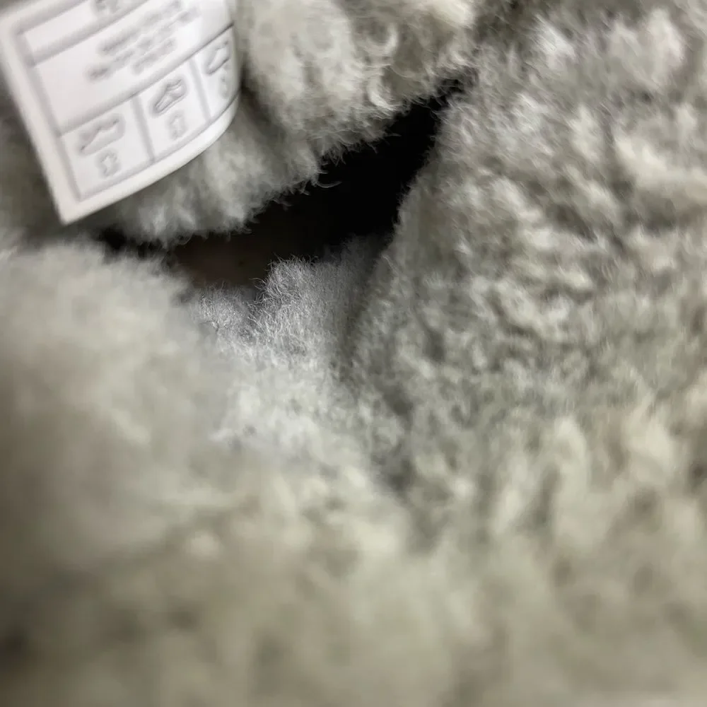 Ugg Baley short boots leather gray suede short boots with sheep skin lin…